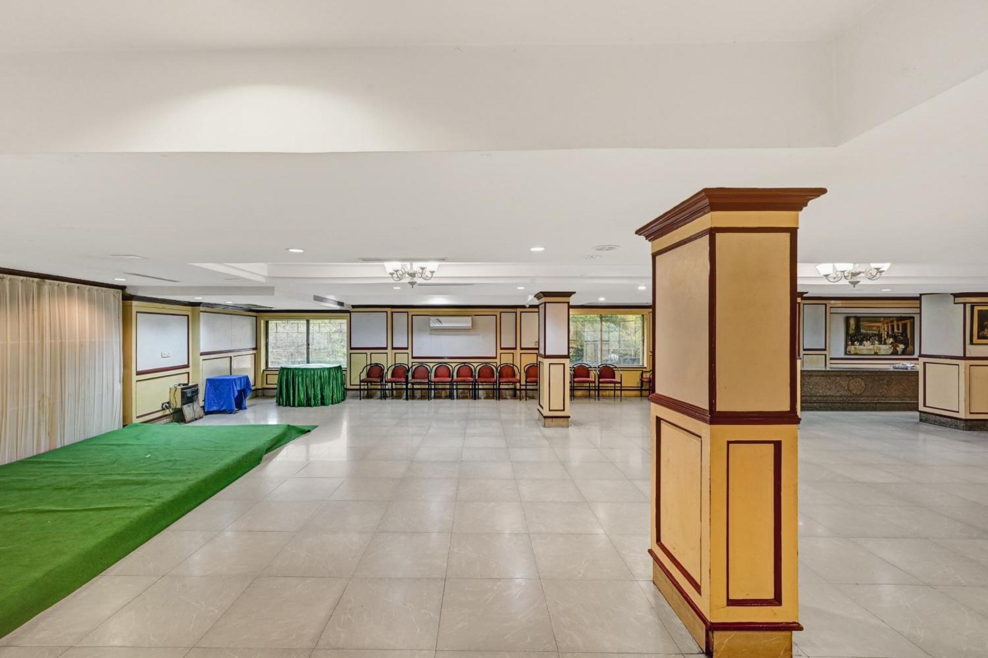 Super Townhouse Oak Hotel Belsons Taj Mahal Secundurabad Kültér fotó