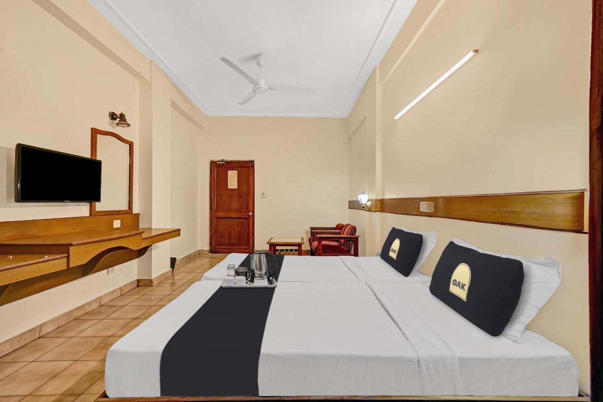 Super Townhouse Oak Hotel Belsons Taj Mahal Secundurabad Kültér fotó
